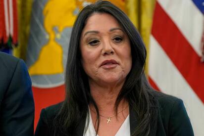 Exsecretaria de Trabajo de Trump bebía en su oficina y usaba recursos públicos