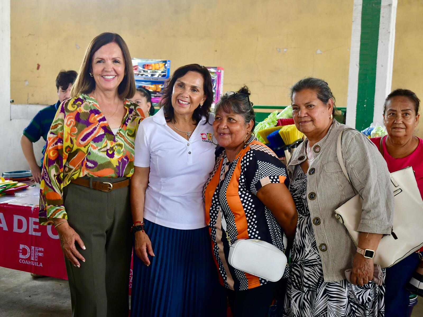 Frontera recibe Mercadito Para Adelante