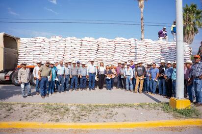 Refuerza Yesica Sifuentes el apoyo al campo de Castaños
