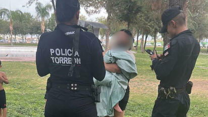 Rescatan a niña de 3 años y a su padre tras caer a lago en Torreón