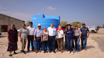 Óscar Ríos Ramírez entrega cisterna de 10 mil litros para mejorar abasto en Rancho Nuevo