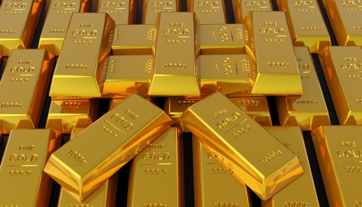 Oro se mantiene estable ante expectativas de tasas en EU