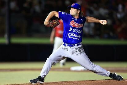 Olmecas pega primero en la Serie del Rey
