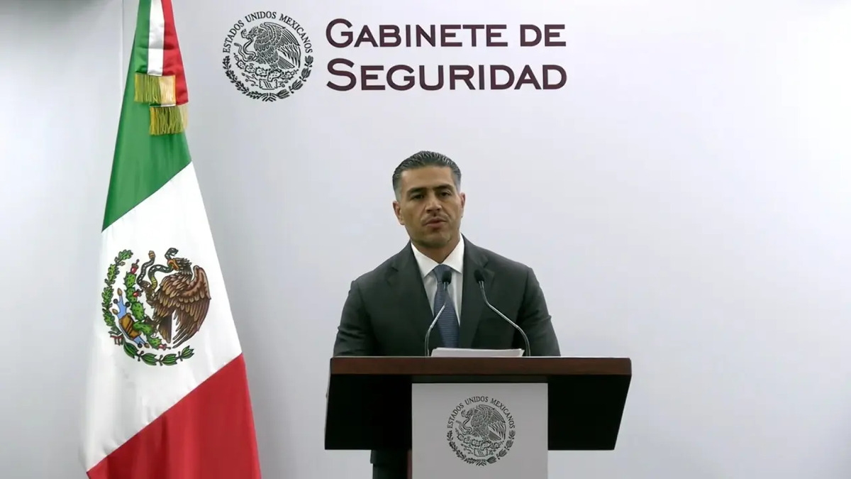 Detienen a alcaldes de Puebla y suman 111 funcionarios arrestados con Enjambre