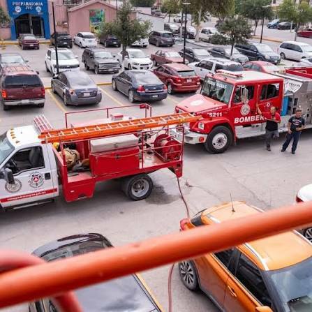 Protección Civil revisa tanques de gas en puestos de comida de la Feria del Norte
