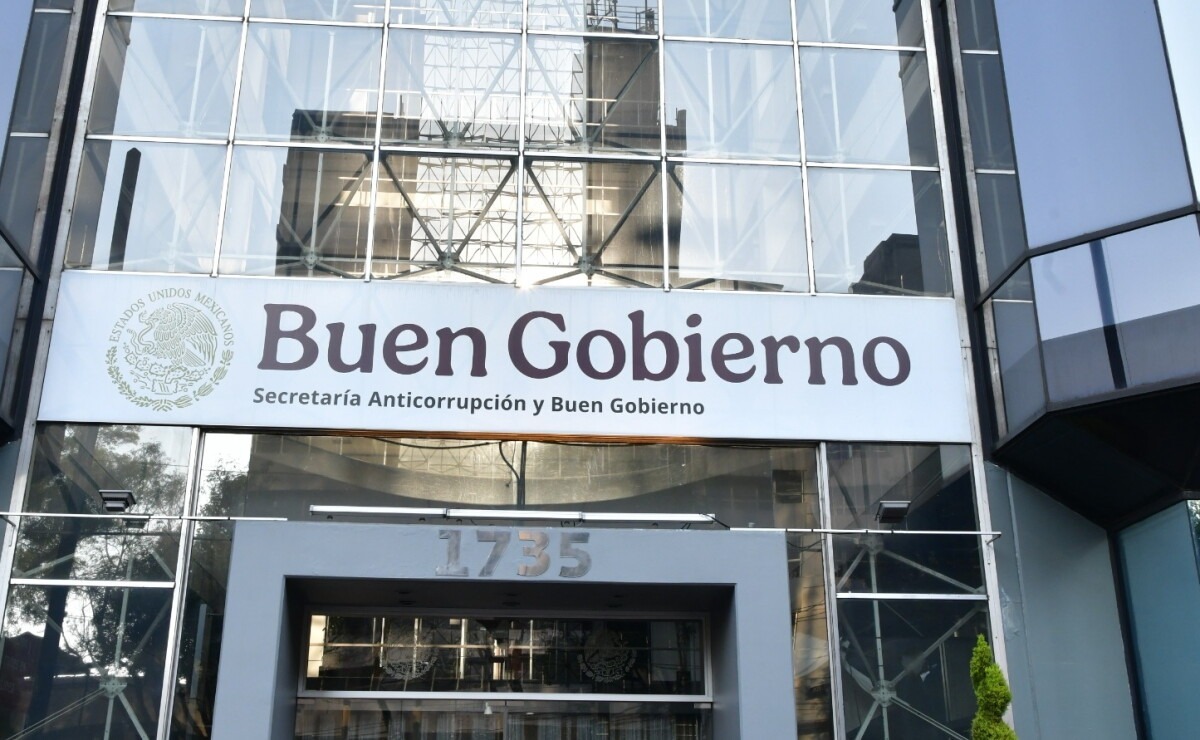 Anticorrupción y TFJA sancionan a 22 funcionarios de 15 dependencias