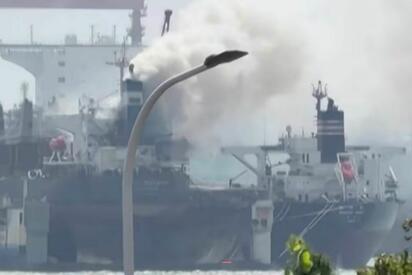 Incendio de buque de carga deja 25 muertos en puerto de China