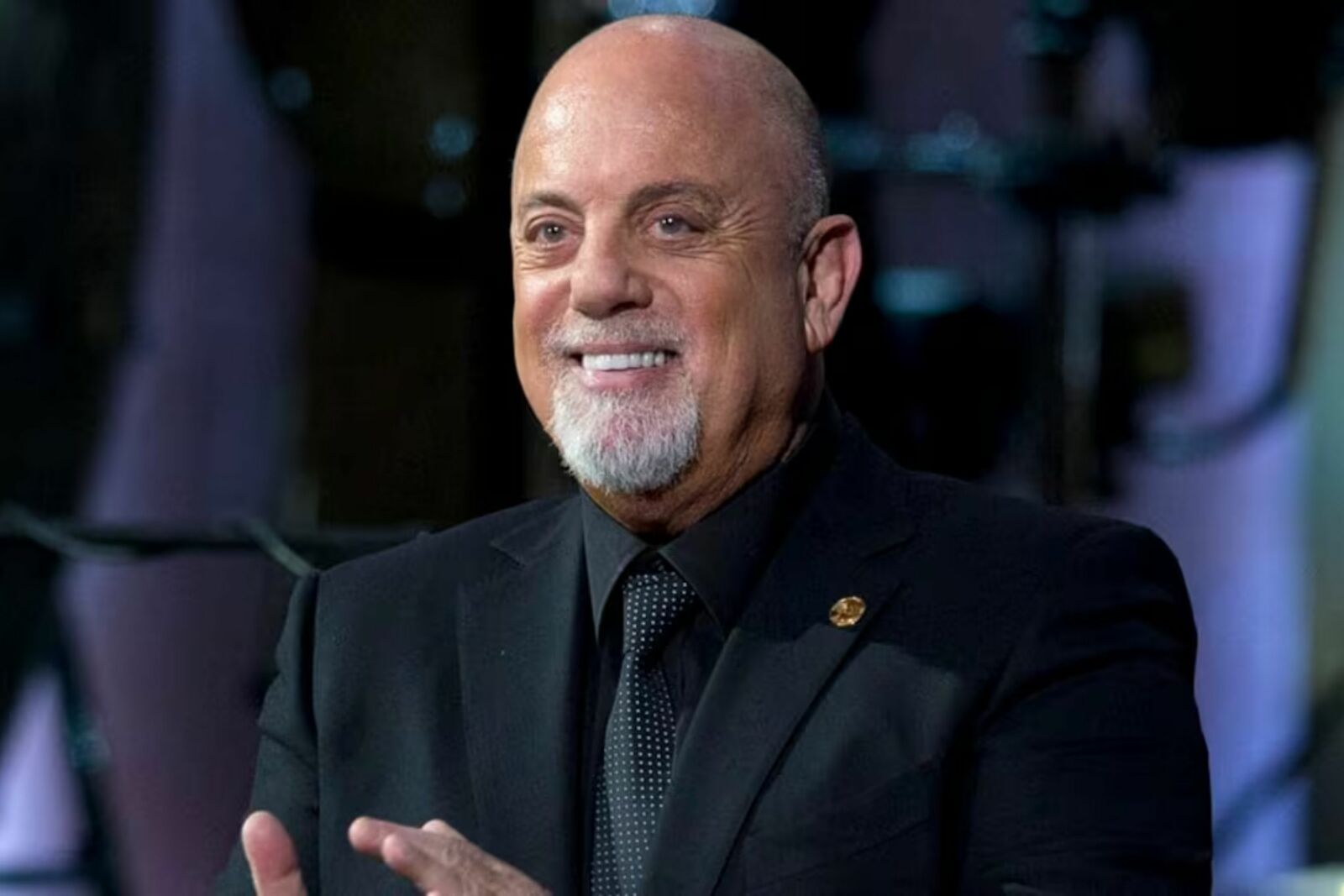 Billy Joel mejora su memoria y equilibrio tras cirugía cerebral