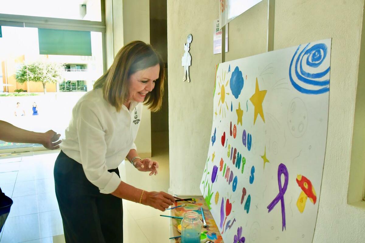 Sari Pérez encabeza jornada de salud mental desde la UPM