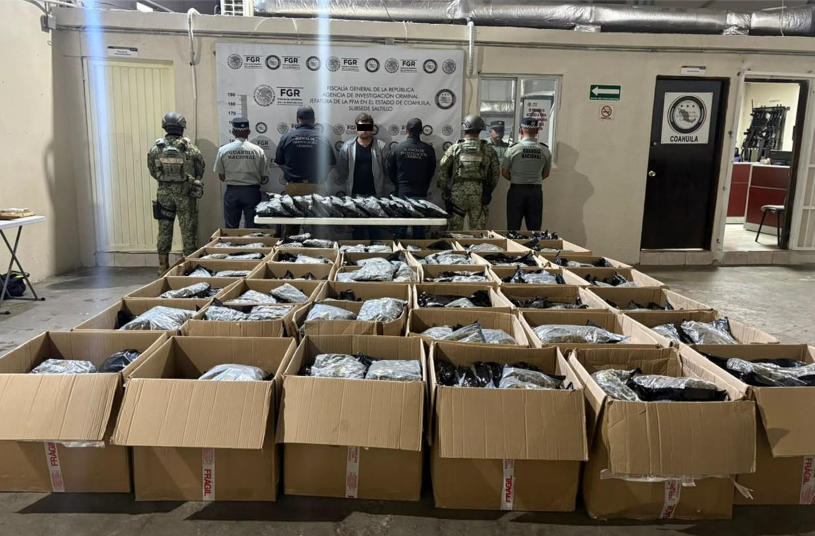 Ejército Mexicano asegura 602 kilos de mariguana en carretera de Saltillo