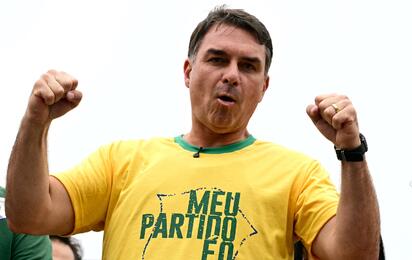 Caso Banco Master abre investigación contra Flávio Bolsonaro
