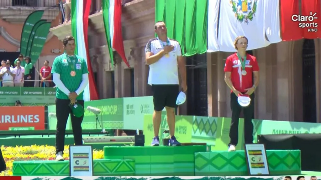 Rodrigo González gana bronce en la Final de la Copa del Mundo de Tiro con Arco
