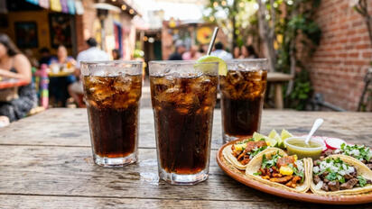 OMS advierte sobre estas 5 bebidas que mexicanos toman el 15 de septiembre