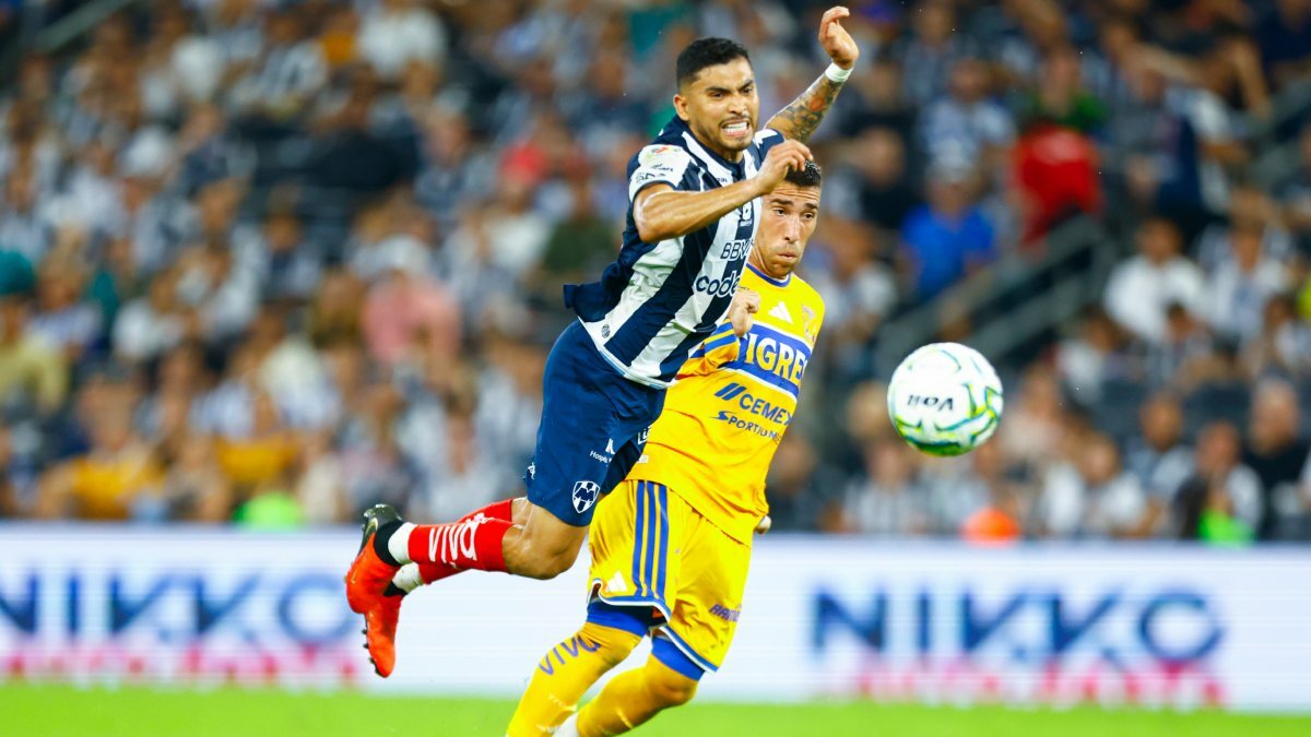 Monterrey y Tigres empatan 0-0 en el Clásico Regio de la Jornada 8