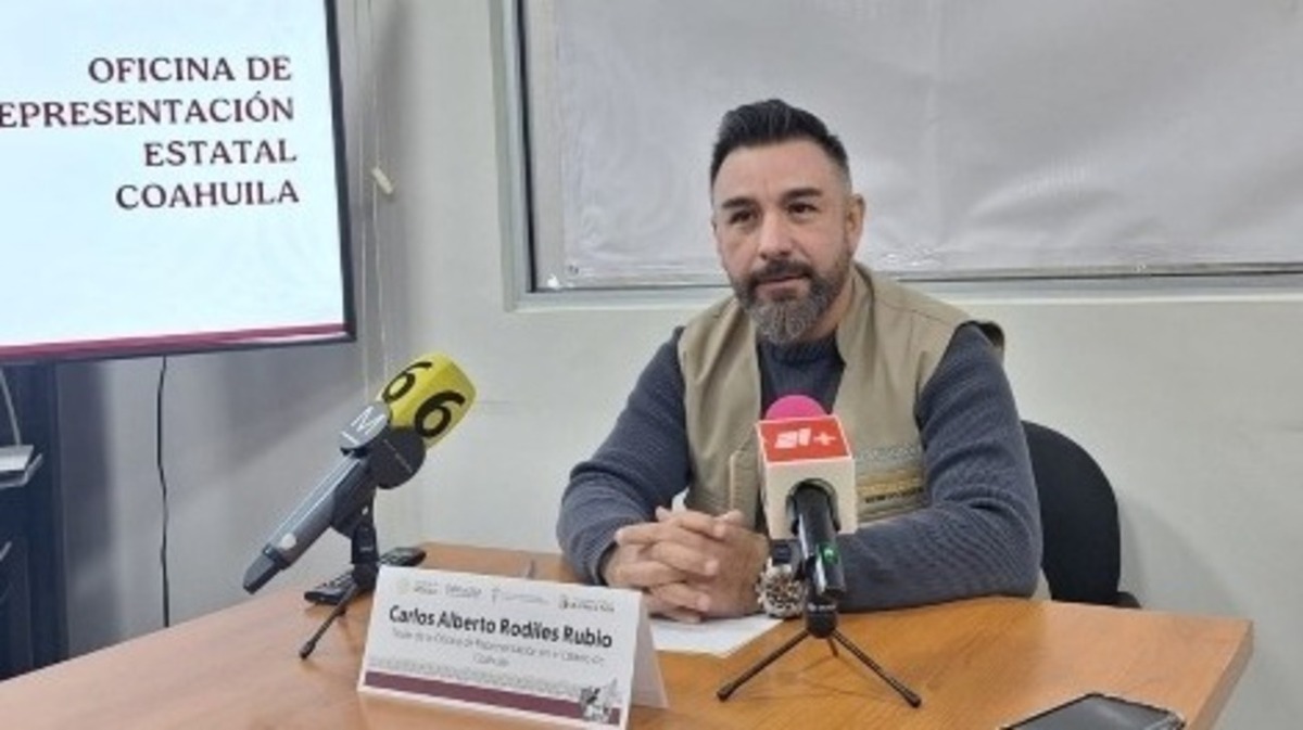 Retrasan entrega de tarjetas de la Beca Rita Cetina; beneficiarios deberán esperar convocatoria