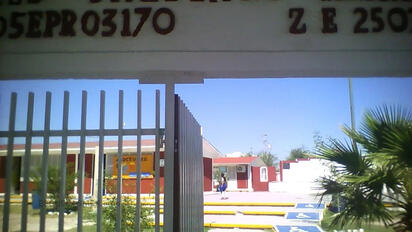 Alumnos de la Andrés Cárdenas Amaro regresarán a clases mientras reparan sistema eléctrico