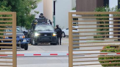 Dos residencias son aseguradas durante operativo militar en Culiacán