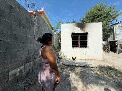 Jessica vuelve a casa y encuentra entre las cenizas sus recuerdos