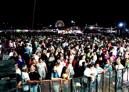   Feria de Sabinas genera hasta 40 mdp en sus primeros días