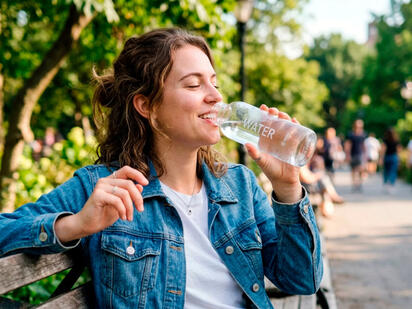 Impacto de la deshidratación: ¿Qué les ocurre a tus riñones cuando falta agua?