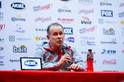 Necaxa anuncia a Juan Reynoso como nuevo director técnico