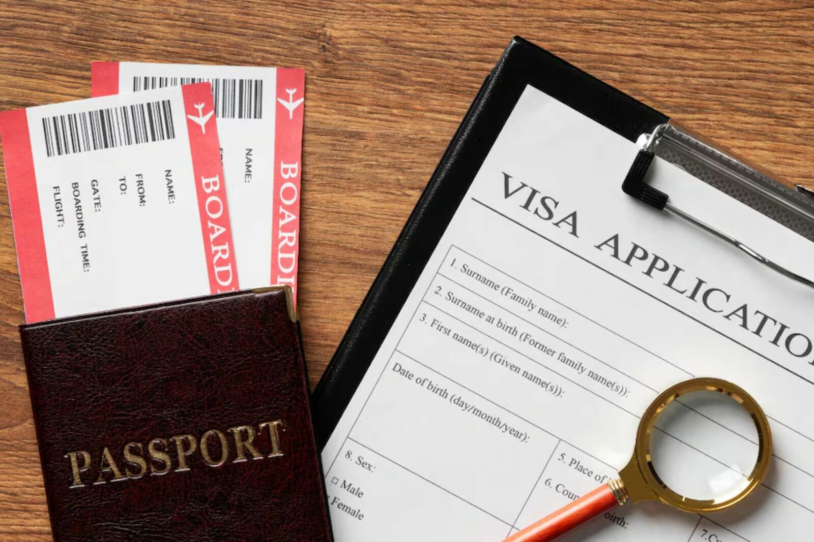Juez bloquea norma de Trump que endurece visas para extranjeros
