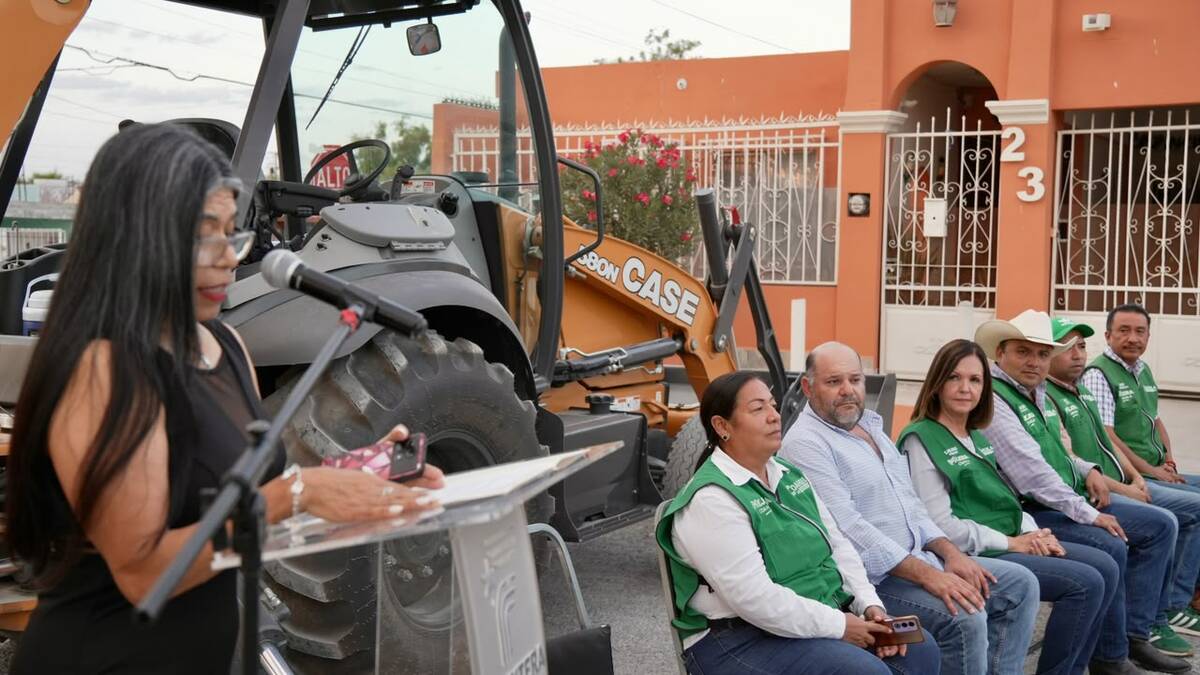 Invierte Sari 1.5 mdp para recaparteo en la colonia Huizachal