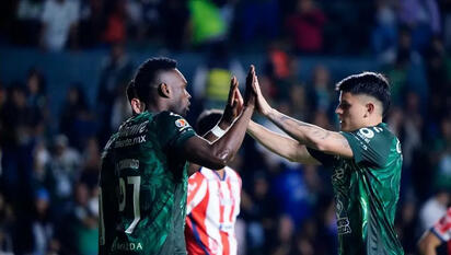 Cambindo marca doblete y León derrota al Atlético de San Luis