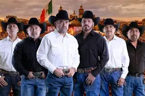 Intocable regresa al Zócalo y prepara nuevo disco personal