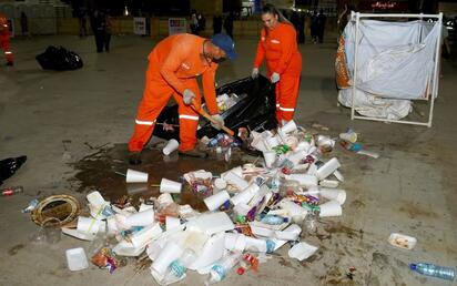 15 toneladas de basura, el saldo que dejó la fiesta patria en Plaza Mayor