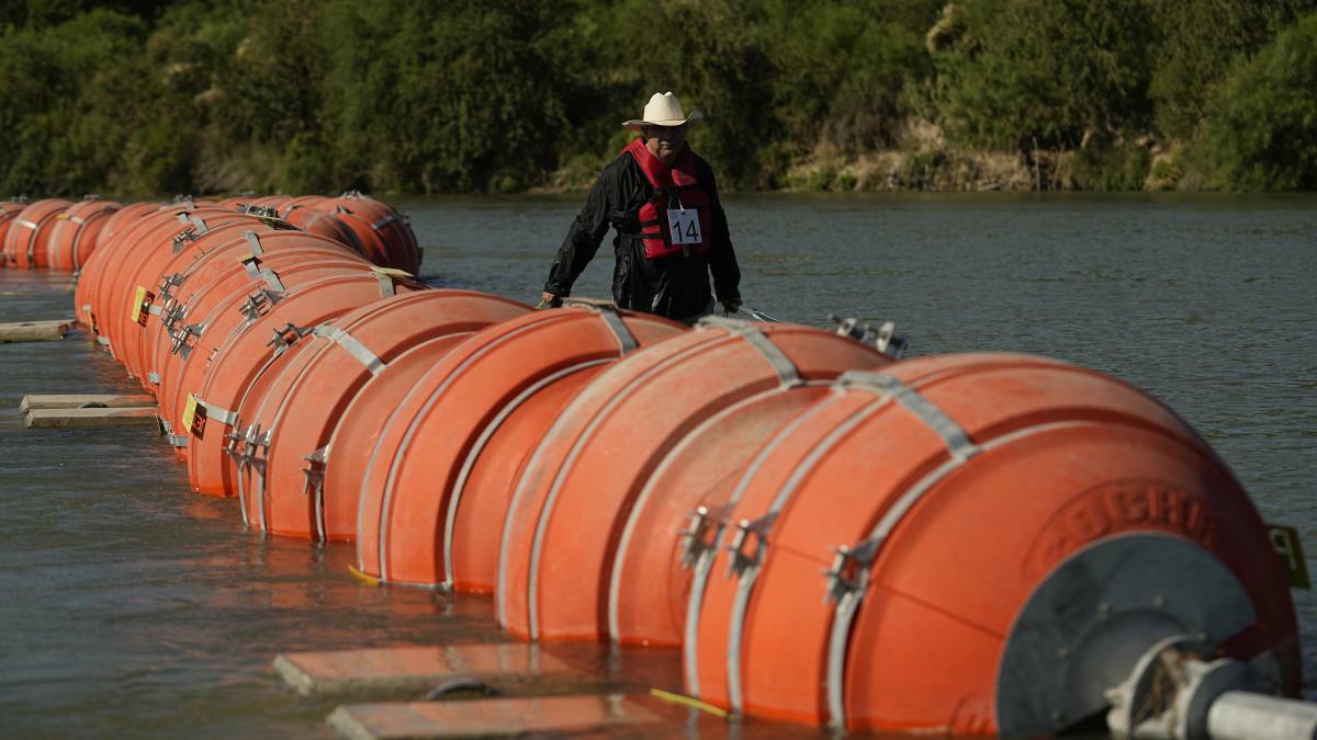 Nuevas boyas en Coahuila: así avanza la barrera sobre el río Bravo