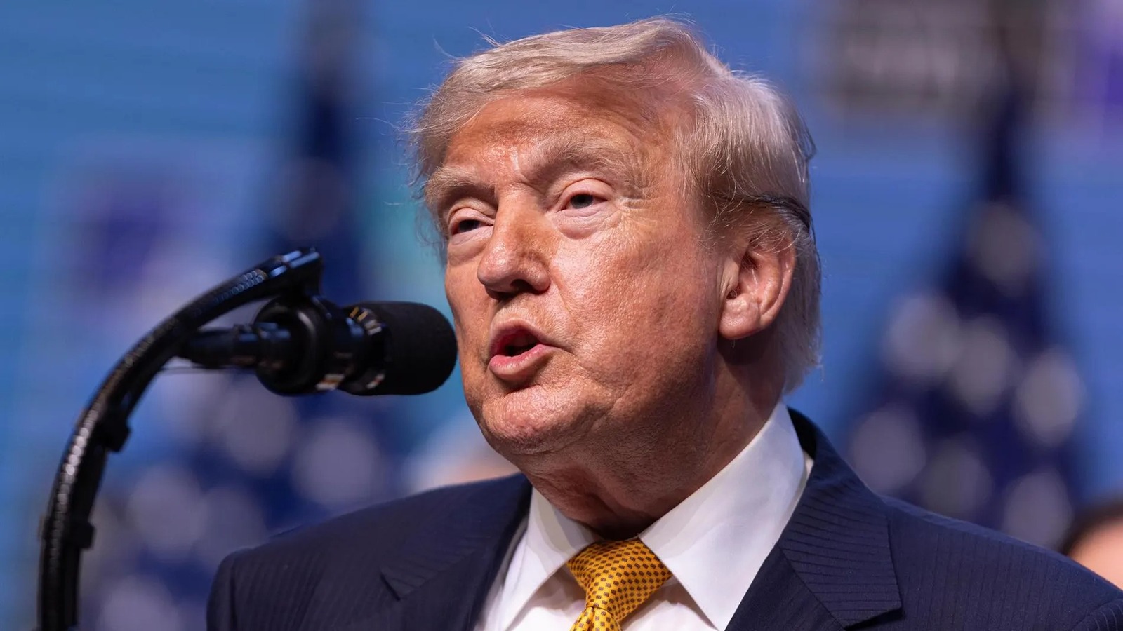 Trump anuncia posible acuerdo para una base militar de EU en Polonia
