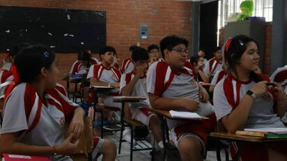 Llevan a escuelas de Piedras Negras pláticas sobre adicciones y riesgos