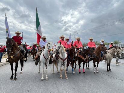 La cabalgata iniciará a las 8:30 de la mañana en las instalaciones de la Asociación Ganadera de Castaños y posteriormente avanzará hacia Monclova.