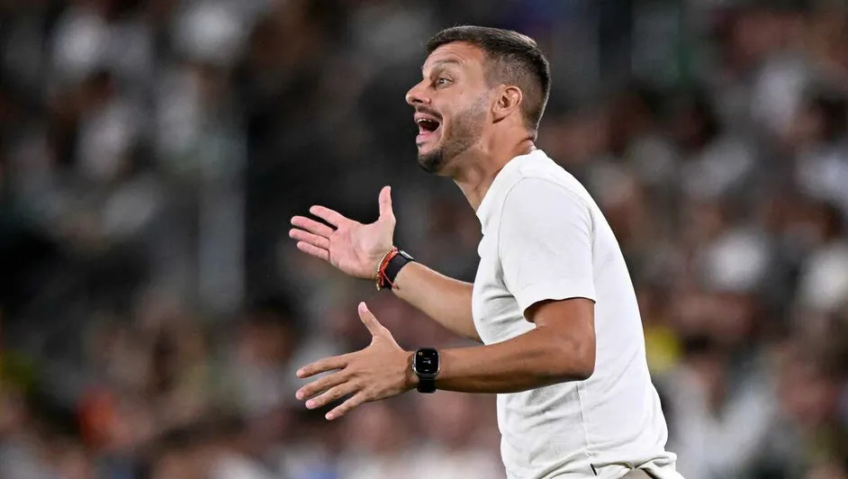 Martín Anselmi respira: Elche vence 3-1 al Espanyol como visitante