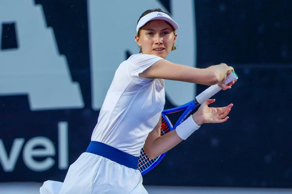 Tenis Tenis