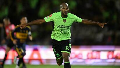    Juárez venció 2-0 a Tigres en el Estadio Olímpico Benito Juárez con un doblete de Óscar Estupiñán, cortando una racha de ocho derrotas consecutivas