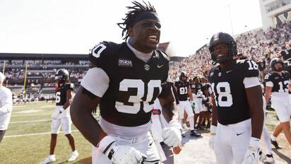 Vanderbilt vence 35-31 a NC State con touchdown en el último segundo
