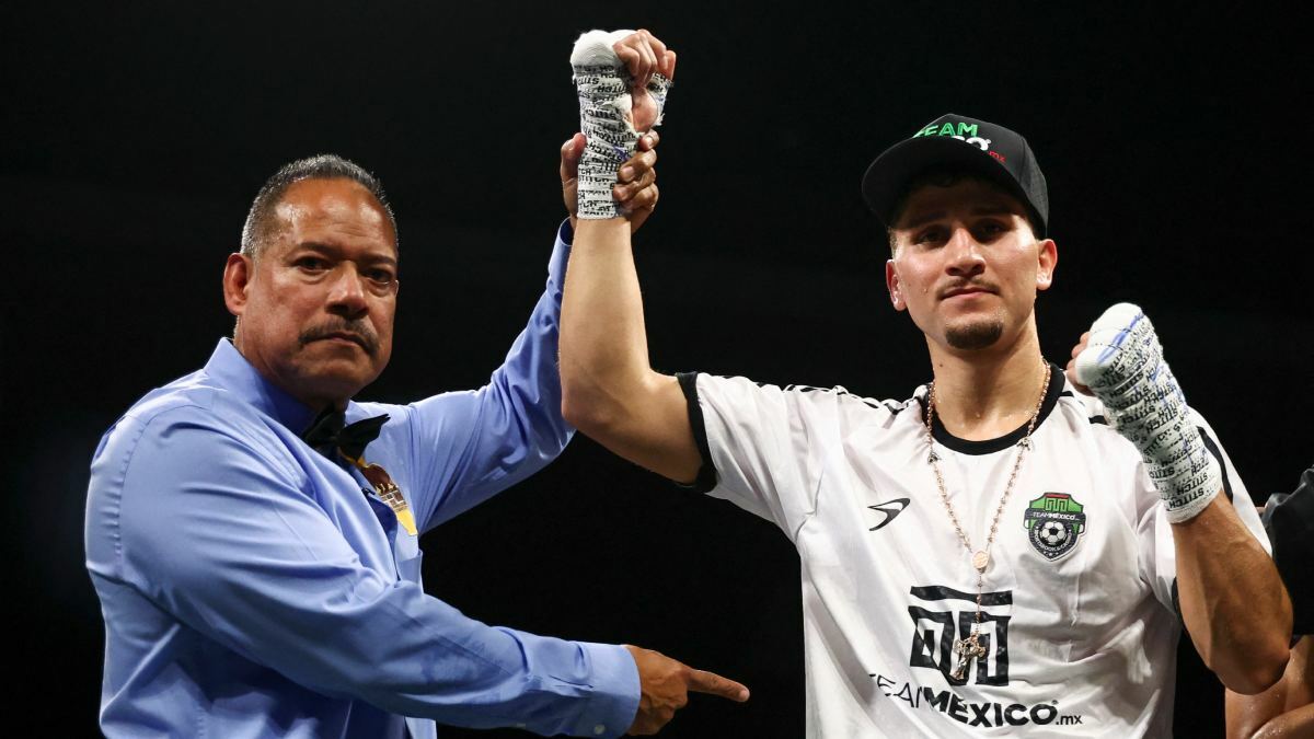 Marco Verde vence por nocaut técnico a Taylor Hernández y llega a 7-0