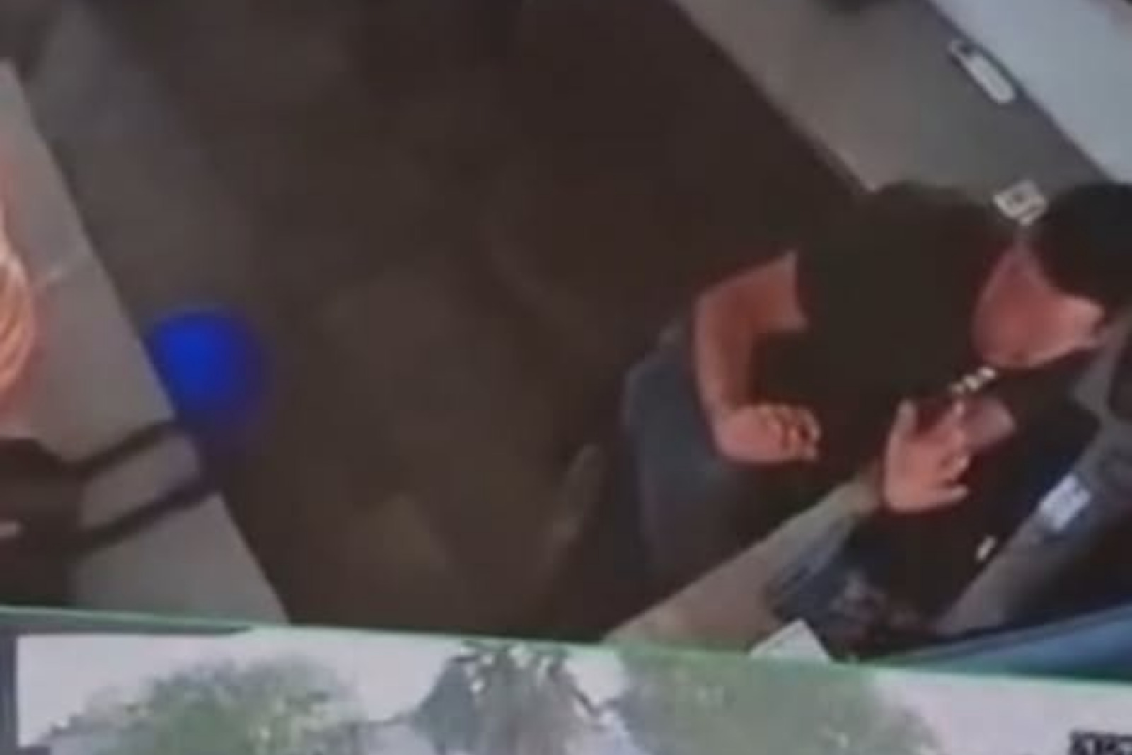 Buscan a residente que disparó en caseta de vigilancia de Las Trojes