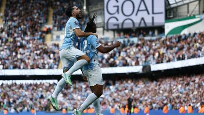Manchester City vence 5-3 al Sunderland en un festival de goles en el Etihad