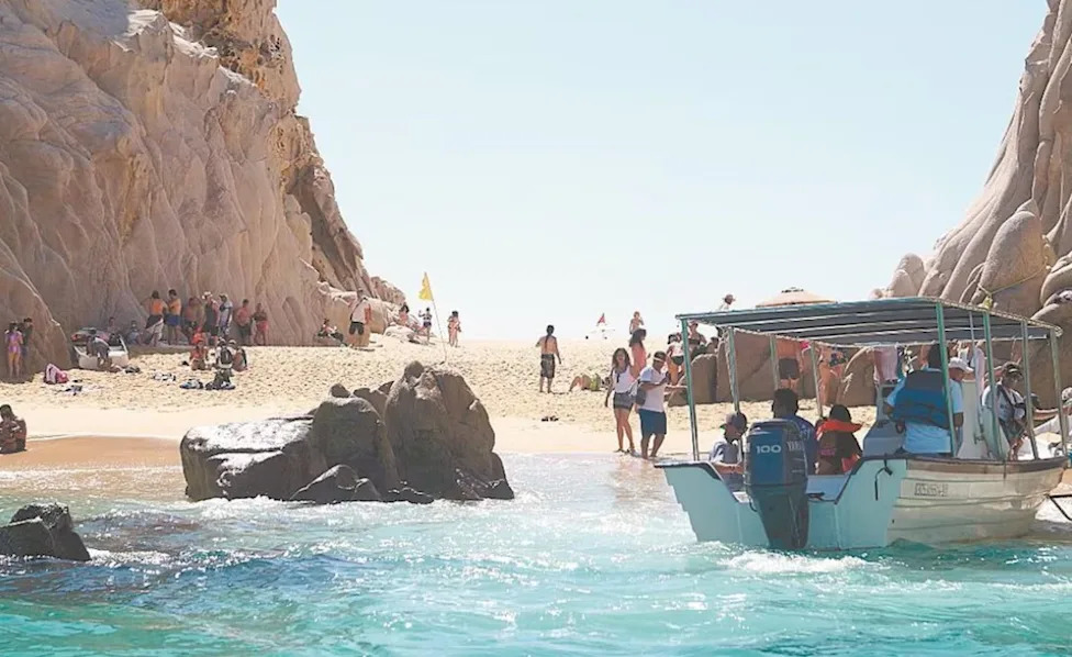 PAN propone fondo para reactivar turismo en Quintana Roo