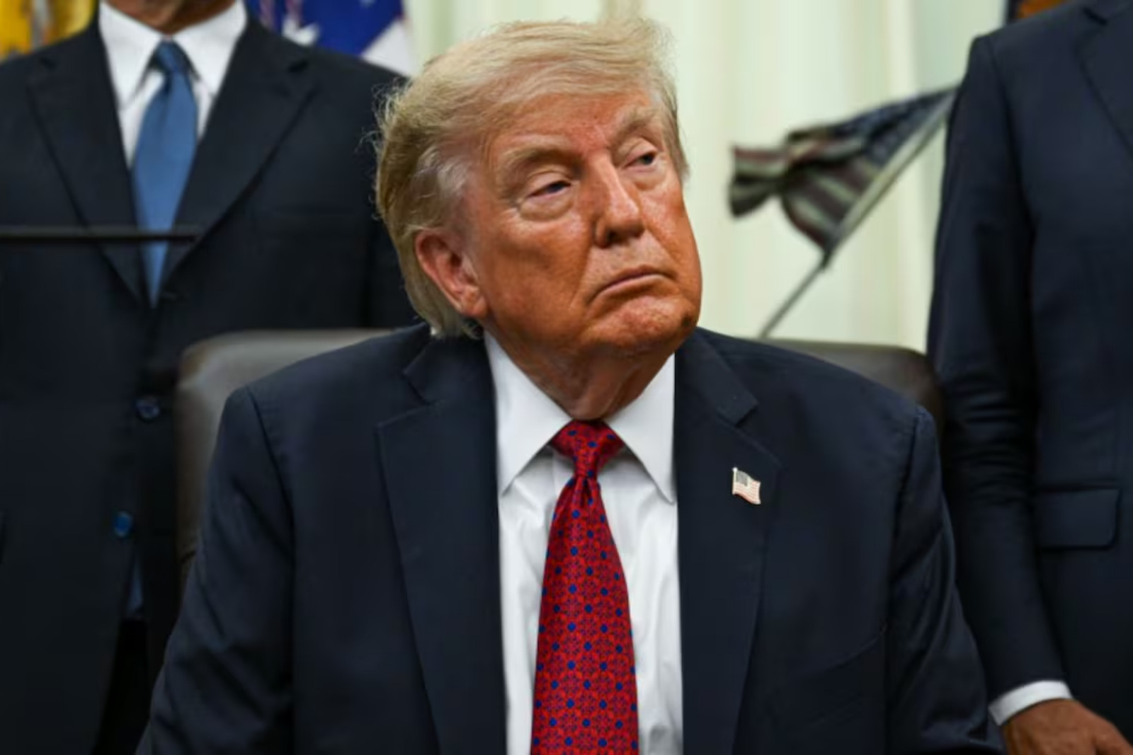 SIP critica veto de Trump a periodistas de CNN, MS NOW y Politico