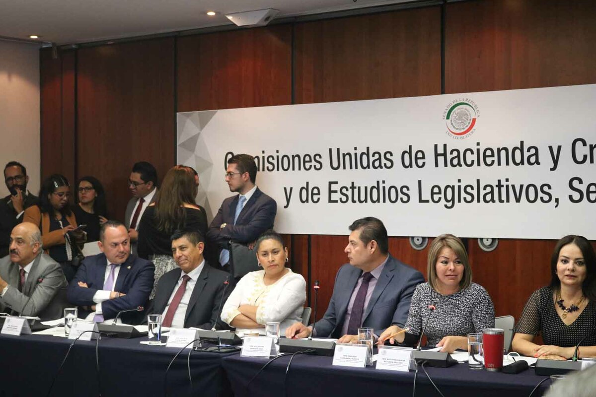 Hacienda reúne a diputados, pero PAN y PRI no acuden al encuentro