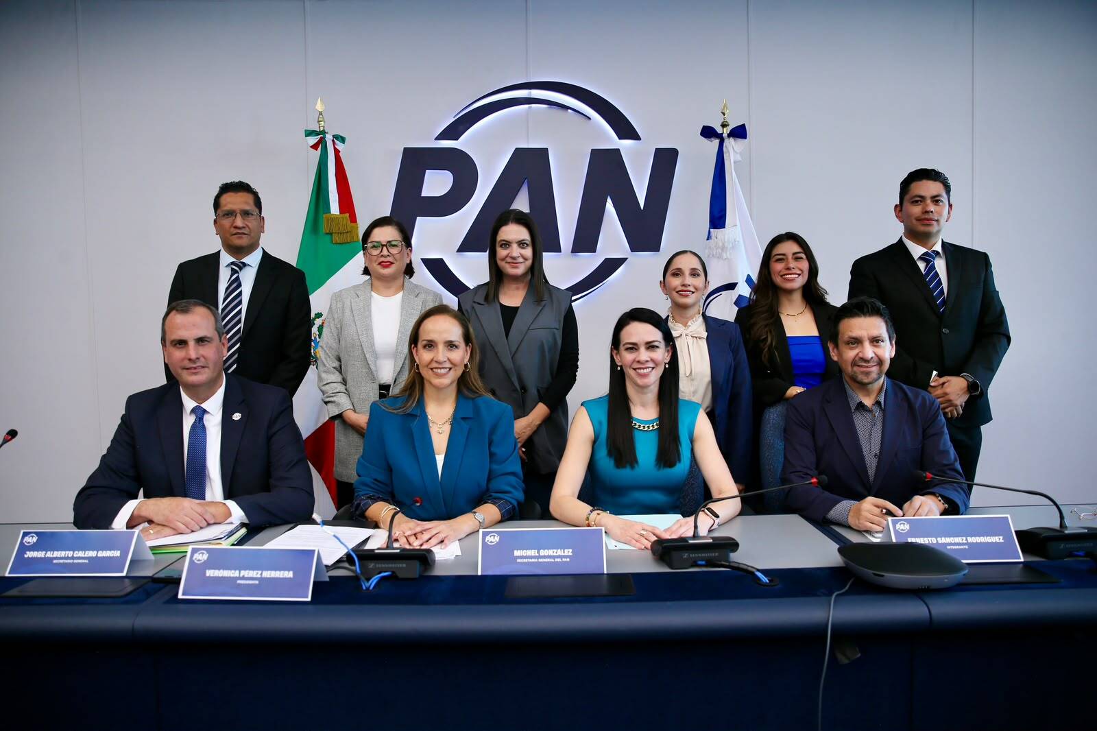 PAN PAN