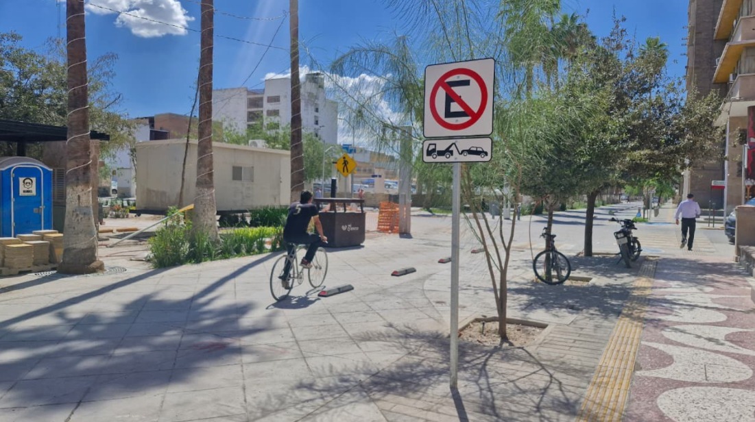 Torreón suma 14 mil vehículos en un año; motocicletas se multiplican por 38 en una década