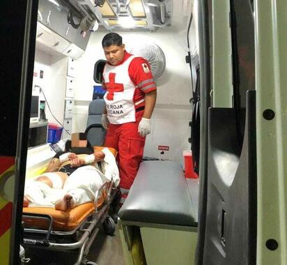 Pelea entre adolescentes deja tres menores heridas en Monclova