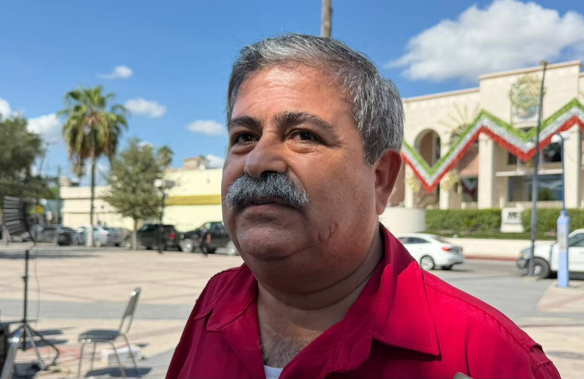 Entrevista con: Eleazar Castellanos Director del Adulto Mayor y Personas con Discapacidad