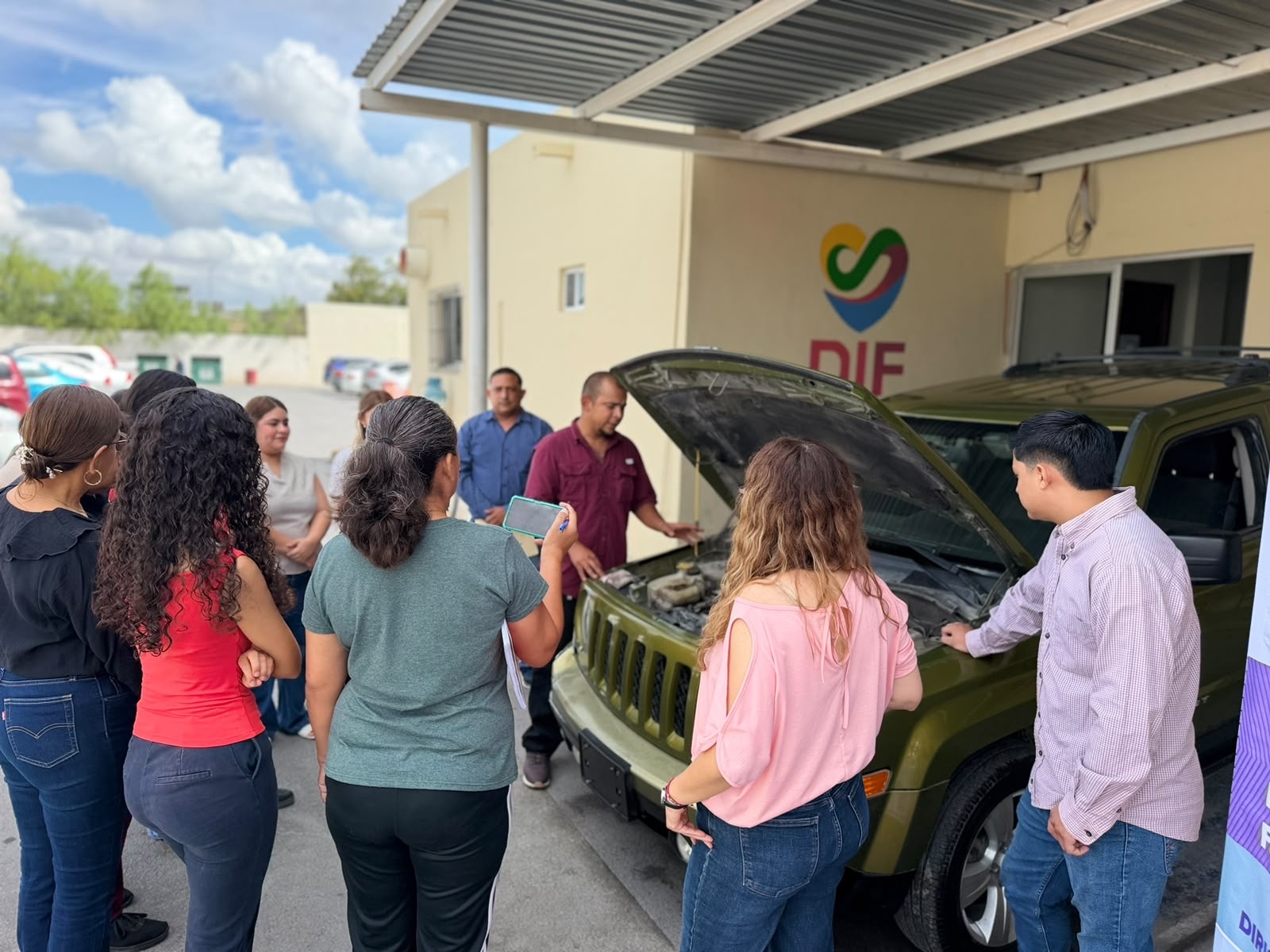 CAPACITACIÓN San Buenaventura, Coahuila; 24 de septiembre de 2026.- El Centro LIBRE para las Mujeres, ubicado en las instalaciones del DIF Municipal de San Buenaventura,