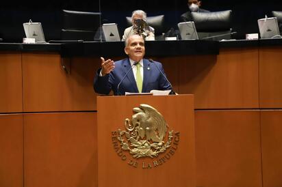 ¿Cuánto cuesta titularse? Proponen eliminar el pago de la primera titulación